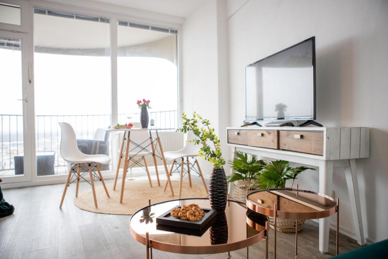 Modernes Apartment Mit Tollem Blick Ueber Die Stadt Augsburg Eksteriør billede