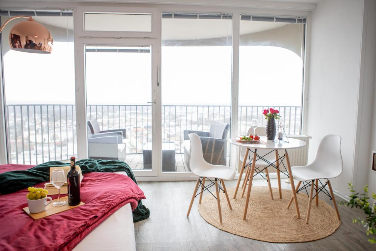 Modernes Apartment Mit Tollem Blick Ueber Die Stadt Augsburg Eksteriør billede
